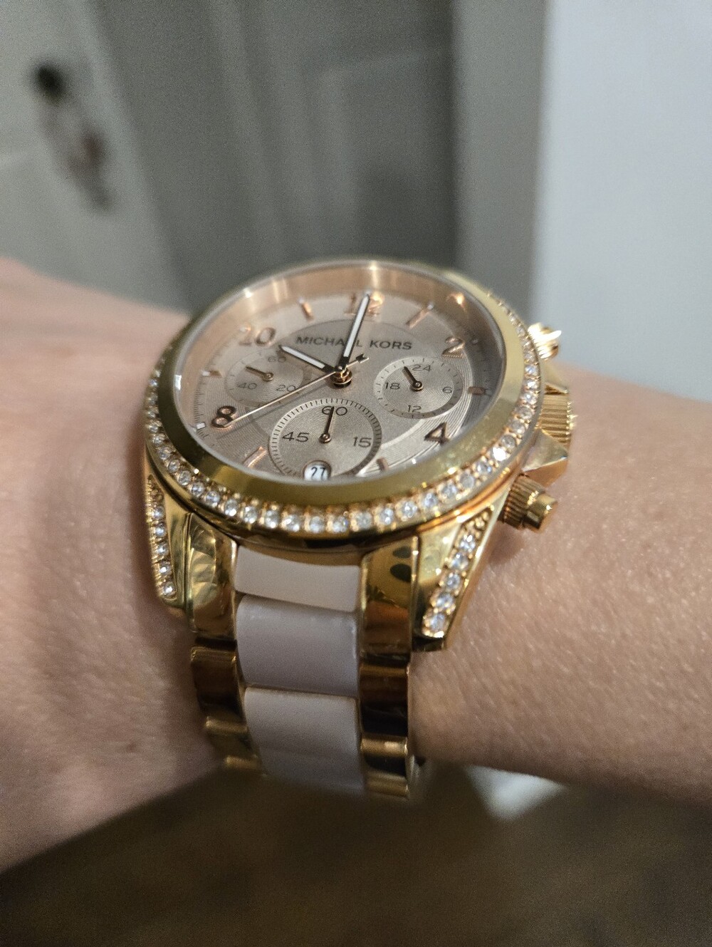 Michael Kors Womens Rose Gold Pink Diamond Watch
